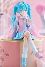 Hatsune Miku Noodle Stopper PVC Statue Love Blazer 13 cm