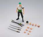 One Piece S.H.Figuarts Action Figure Roronoa Zoro Romance Dawn Ver. 15 cm - Image 2