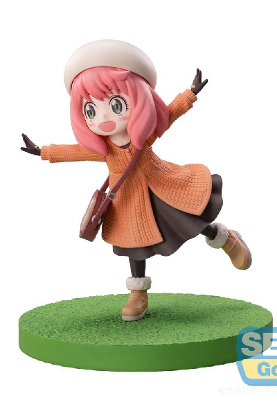 Spy x Family Luminasta PVC Statue Anya Forger Family Ooting 12 cm