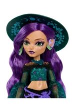 Monster High Moonspell Magic Doll Willow Thorne - Image 3